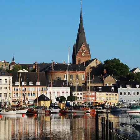 Fewo1846 - Hafen-butze - Komfortable In Historischem Gebaeude Im Stadtzentrum *